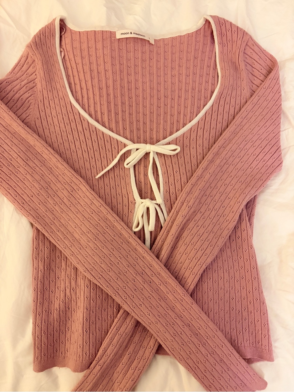 moon & madison Dusty Pink Ribbed V-Neck Tie-Front Sweater with Cream Trim